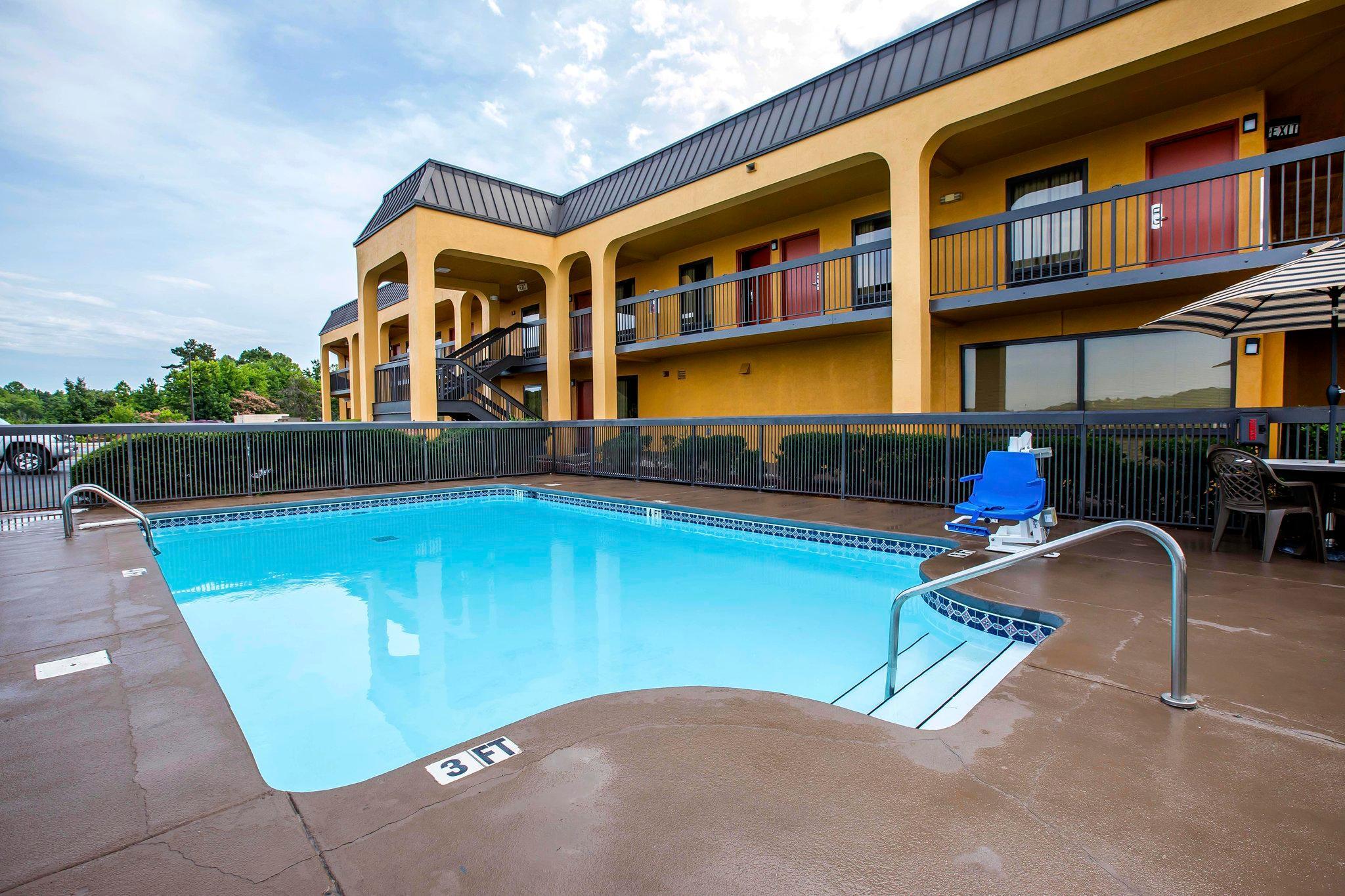 Quality Inn Airport - Southeast Irondale Luaran gambar
