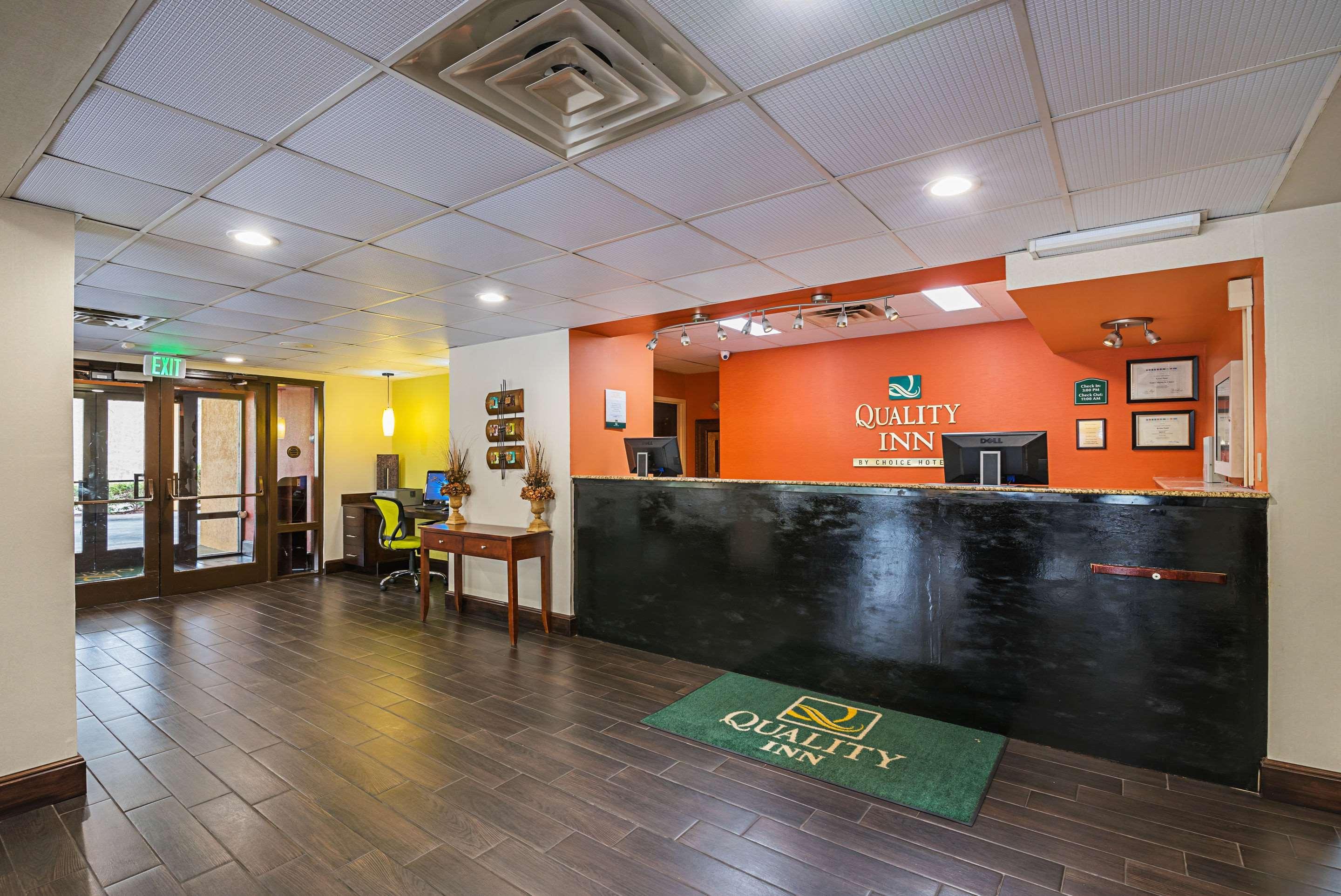 Quality Inn Airport - Southeast Irondale Luaran gambar
