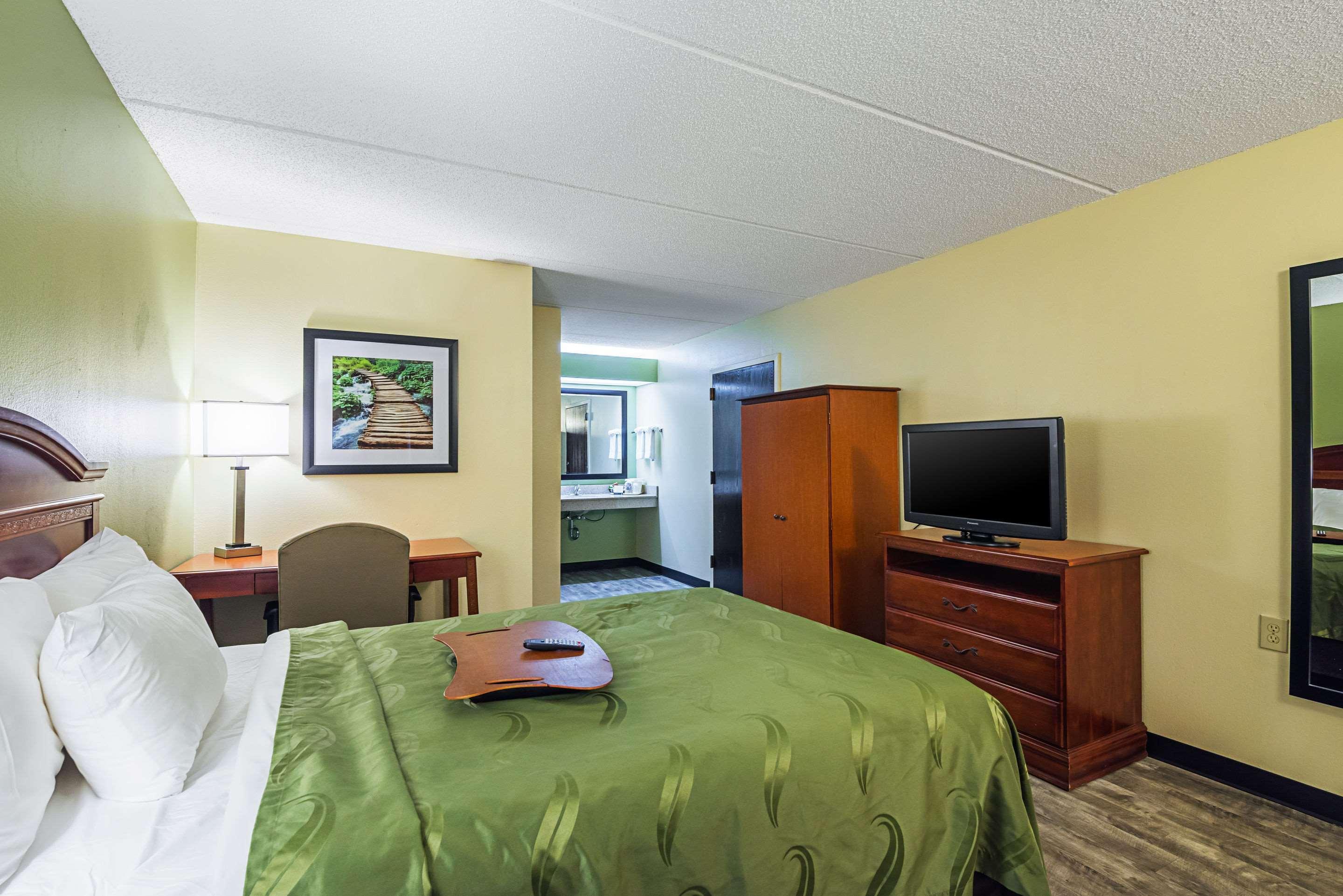 Quality Inn Airport - Southeast Irondale Luaran gambar