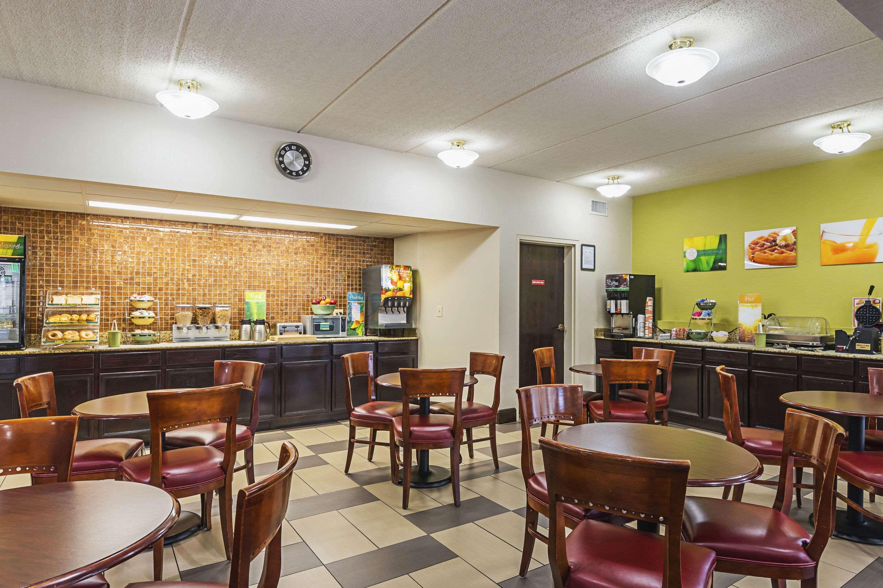 Quality Inn Airport - Southeast Irondale Luaran gambar
