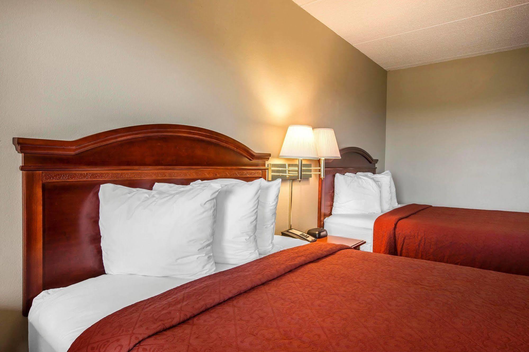 Quality Inn Airport - Southeast Irondale Luaran gambar